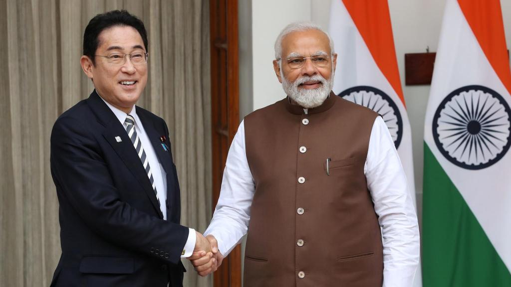 Los primeros ministros de Japón e India, Kishida Fumio y Narendra Modi