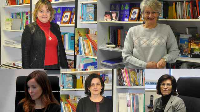 Las investigadoras del GTiCH Lourdes Lorenzo, Veljka Ruzicka, Sonsoles Facal, Beatriz Rodríguez y Ana Pereira.