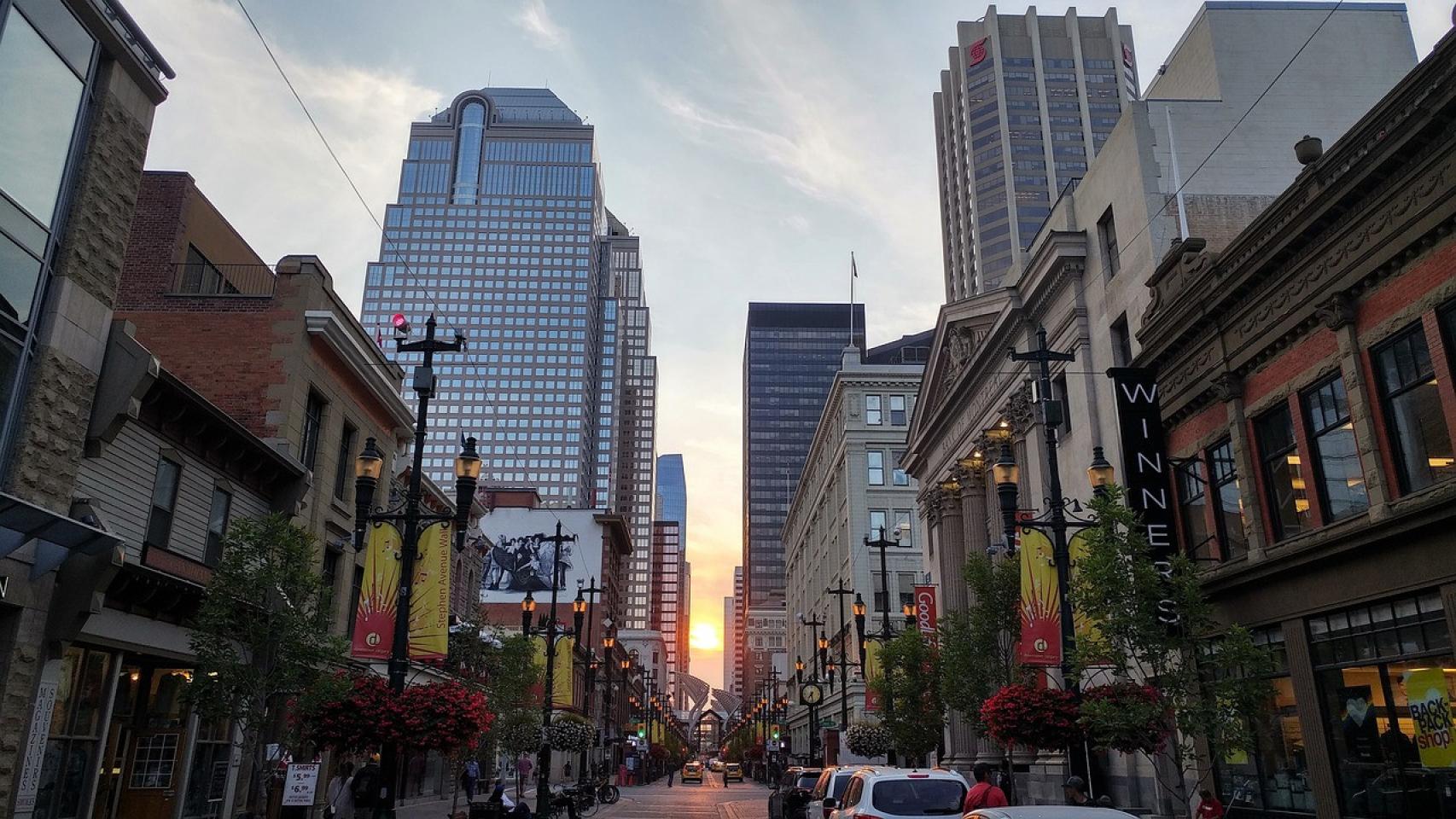 Calle peatonal de Calgary.