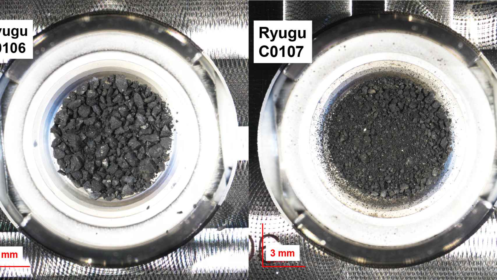 Las muestras A0106 y C0107 tomadas sobre la superficie de Ryugu.