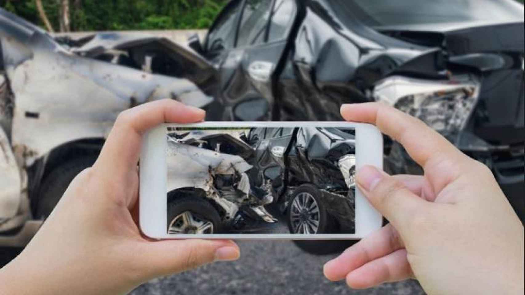 Foto a un accidente de coche, en imagen de archivo.