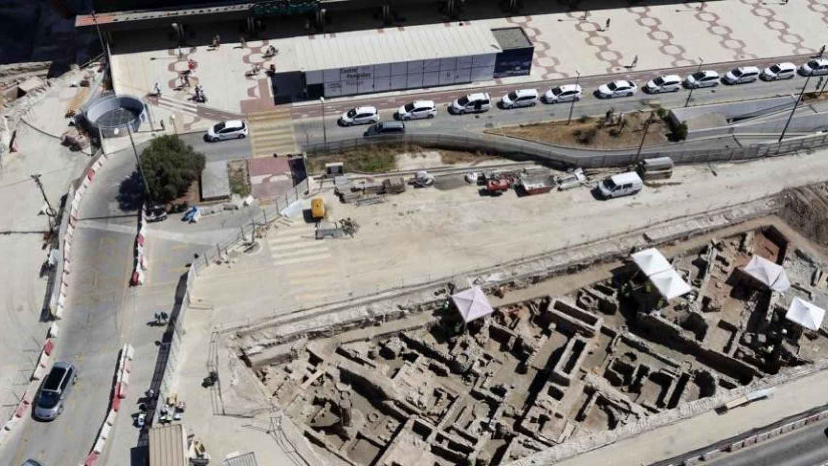 Imagen de archivo de las excavaciones arqueológicas en el tramo del Metro en la Avenida de Andalucía.