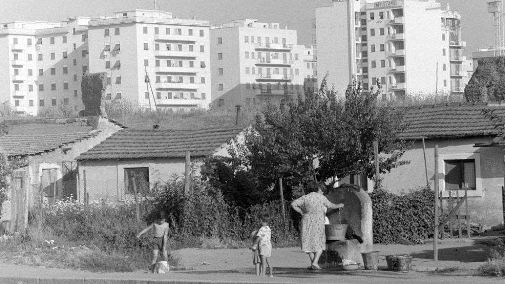 Italo Insolera: borgata Gordiani, Roma, 1959 © Anna Maria Bozzola Insolera