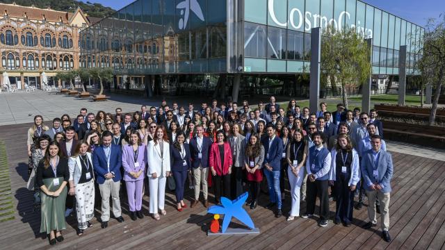 Foto de familia del acto celebrado esta mañana en el Museo de la Ciencia CosmoCaixa