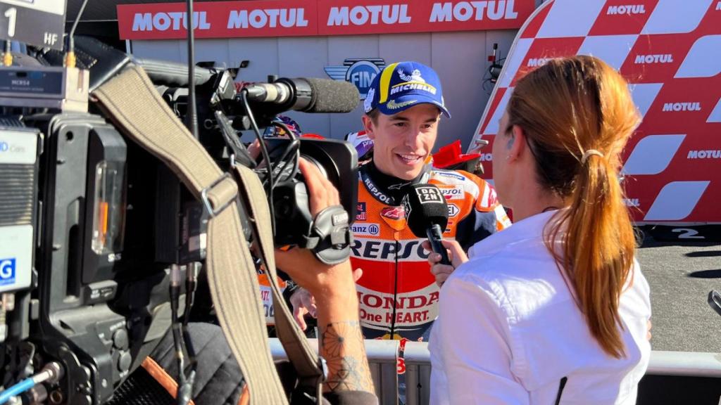 Izaskun Ruiz entrevista a Marc Márquez (cedida por Izaskun Ruiz)