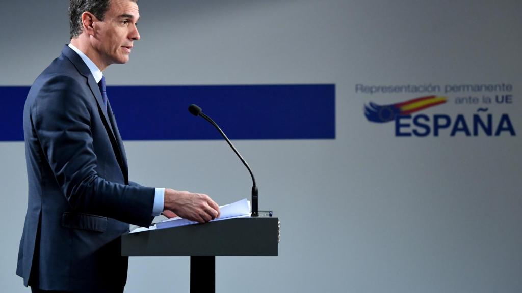 El presidente del Gobierno, Pedro Sánchez, durante su rueda de prensa de este viernes en Bruselas