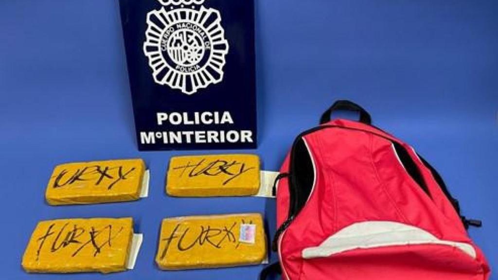 Mochila interceptada con dos kilos de heroína