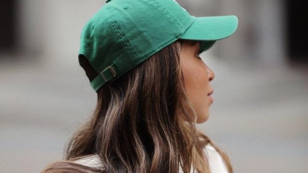 Las gorras protegen del sol y son grandes aliadas en verano.