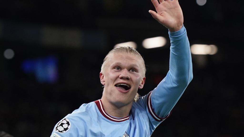 Erling Haaland, celebrando su repóker de goles en un partido con el Manchester City