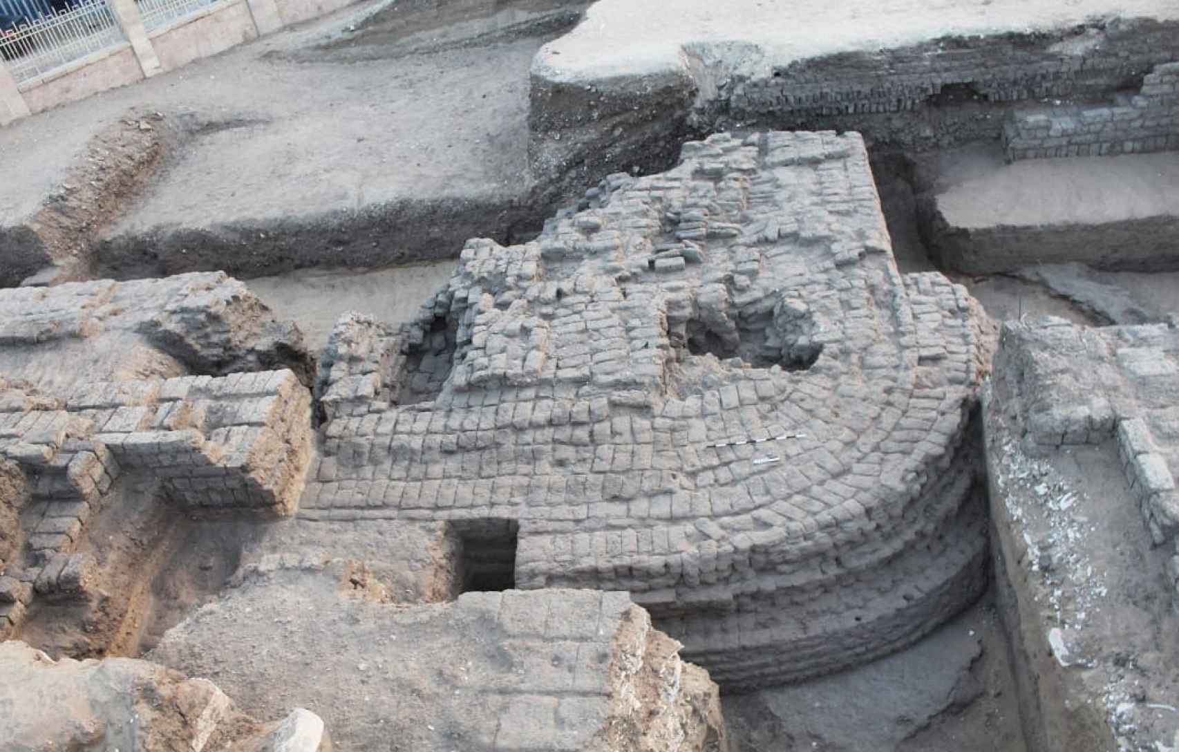 La nueva estructura descubierta en el templo.