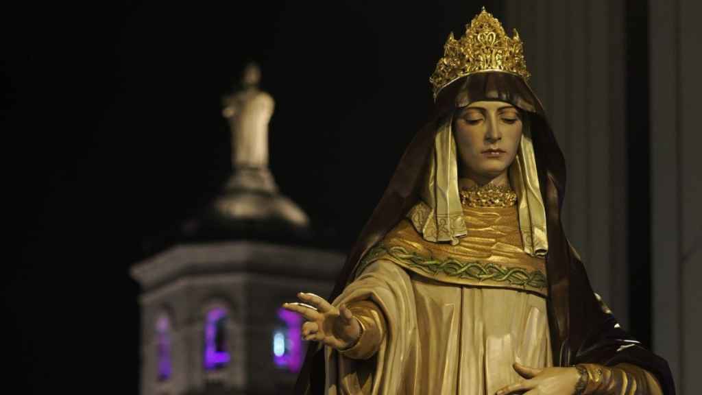 Imagen de la talla de Nuestra Señora del Rosario de la cofradía de la Sagrada Cena.