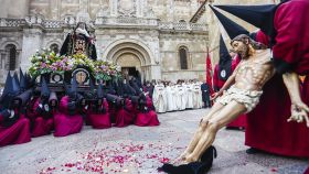 Procesión del Santo Cristo del Desenclavo en León