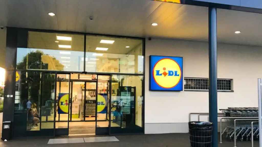 Fachada Lidl.