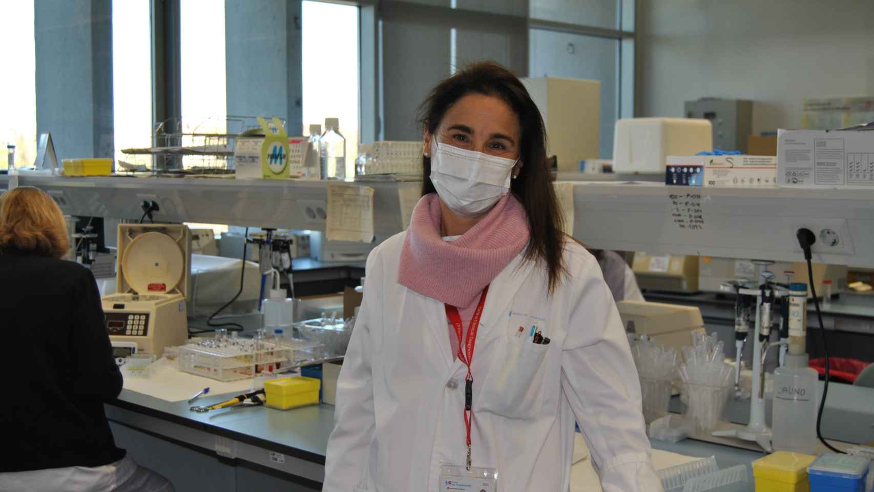 Ana Arruga, la hematóloga responsable de Fraccionamiento, Distribución y Control de Calidad del Centro de Transfusiones.