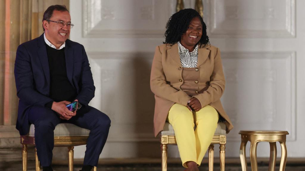 La vicepresidenta Francia Márquez aparece junto a Alfonso Prada, ministro del Interior.