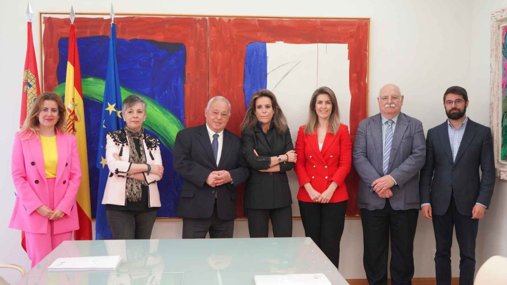 Jurado que ha otorgado a El Niño de la Capea el Premio Castilla y León de Tauromaquia 2022