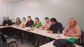 Rueda de prensa del comité de personal del hospital Povisa de Vigo, con su presidenta, Chus Neira (CIG), en el centro.