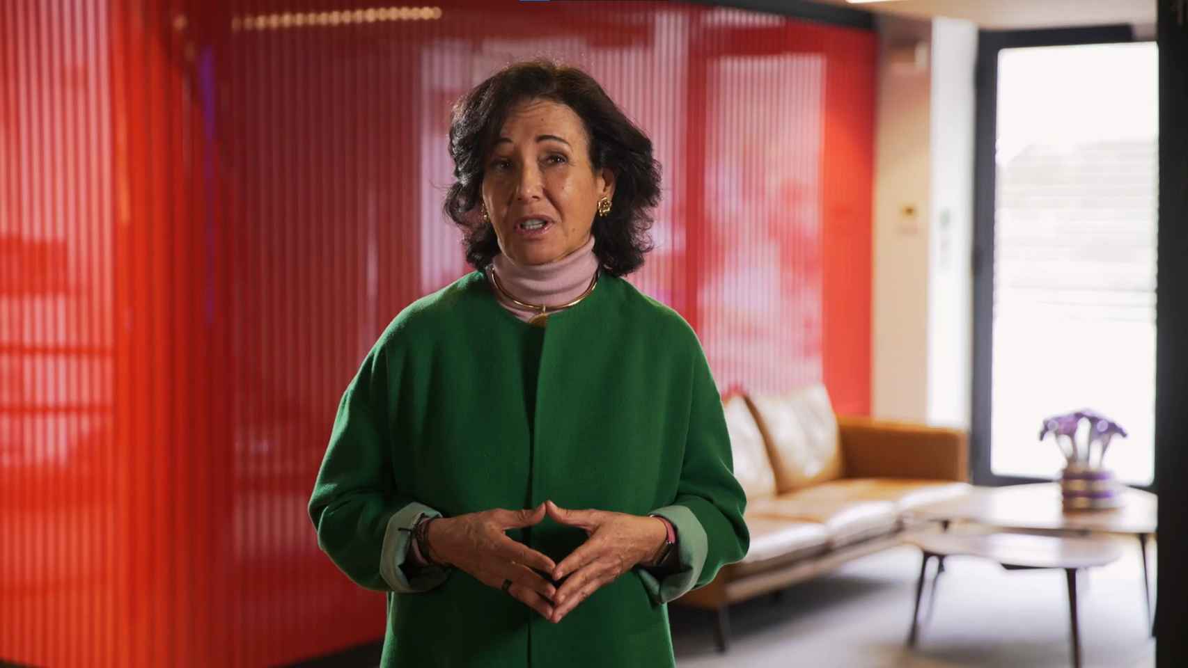 Ana Patricia Botín, presidenta ejecutiva de Santander, durante su intervención 'online' en la quinta jornada del 'Wake Up, Spain!'.