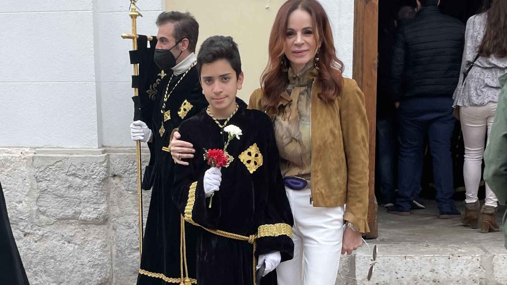 Sílvia Clemente con su hijo Rafael