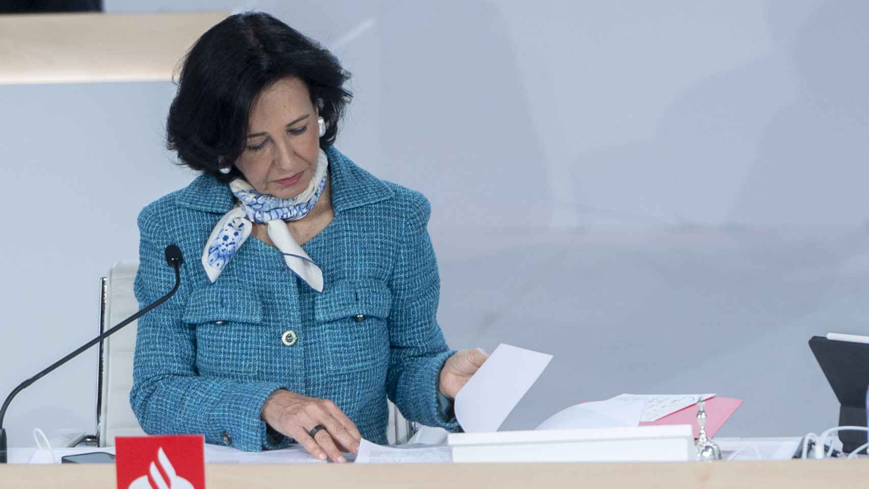 Ana Botín, presidenta de Santander, el viernes 31 de marzo en la Junta de Accionistas del banco.