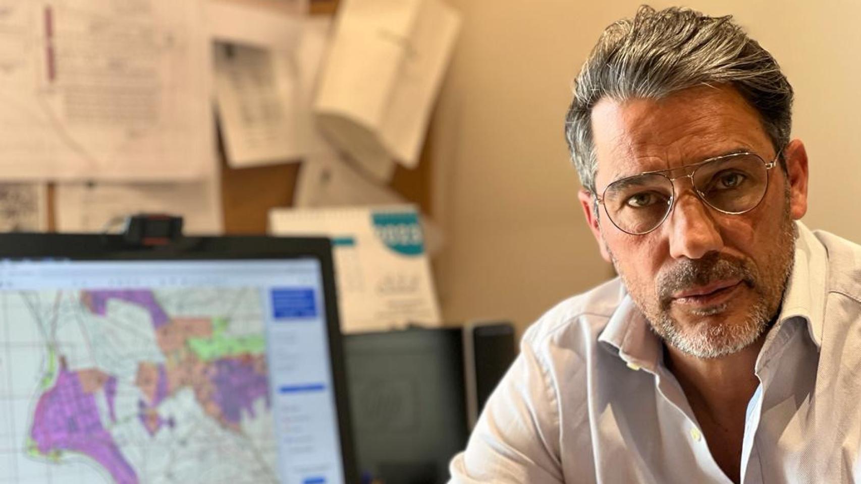 Ángel Luis Peralvo, alcalde de Villamayor, y candidato a la reelección por el PP