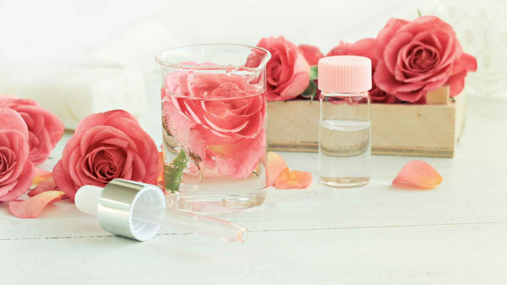 Agua de rosa
