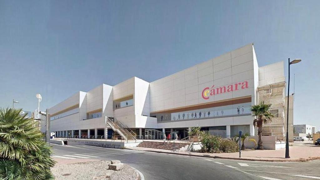 La Cámara de Alicante aprueba el traslado a una nueva sede en Panoramis.