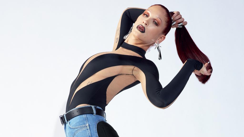 Uno de los diseños para H&M de Mugler.