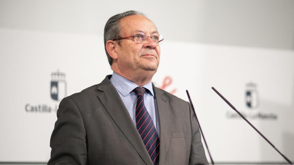 El consejero Juan Alfonso Ruiz Molina, este martes en rueda de prensa