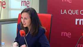 La líder de Podemos y ministra de Derechos Sociales, Ione Belarra, este martes en RNE.
