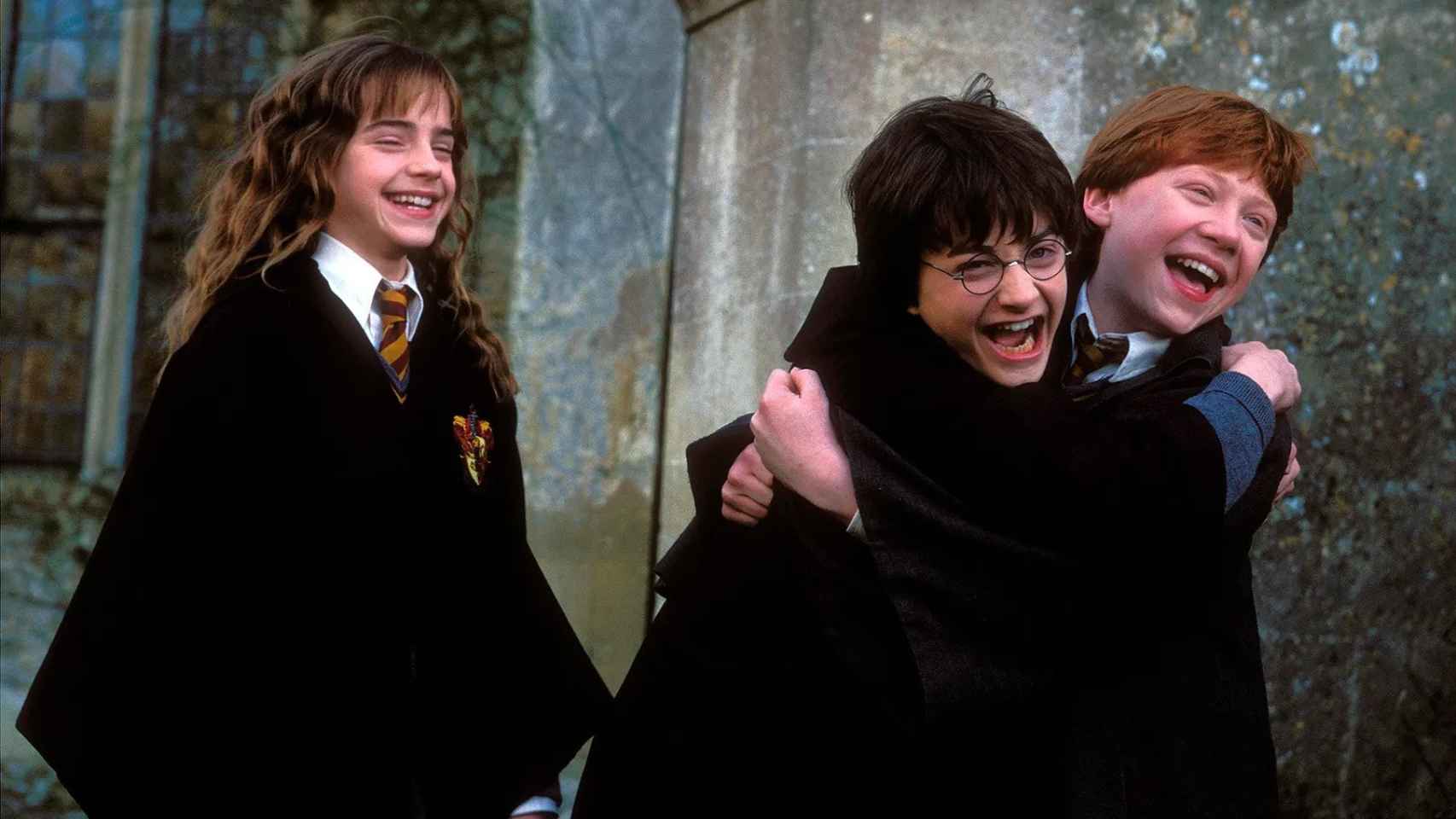 Un fotograma de las películas de Harry Potter con Daniel Radcliffe, Emma Watson y Rupert Grint.