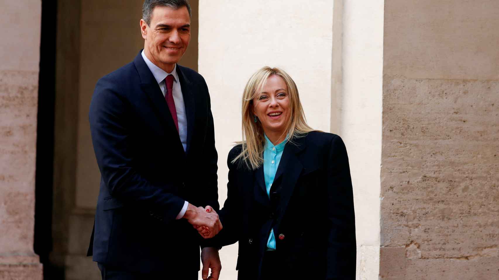 El presidente del Gobierno español, Pedro Sánchez, y su homóloga italiana, Giorgia Meloni, este miércoles en el Palacio Chigi de Roma.