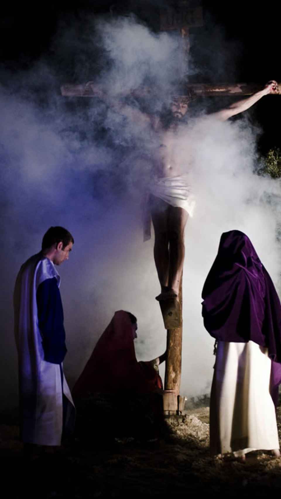 Momento de la crucifixión de la Pasión de Chinchón.