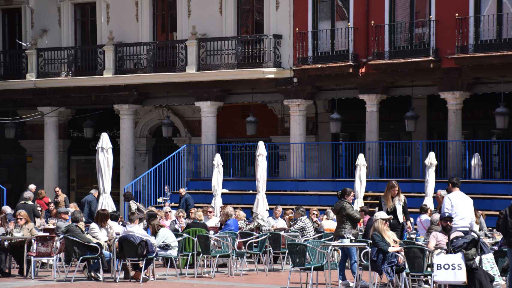 Una de las terrazas de la Plaza Mayor de Valladolid.