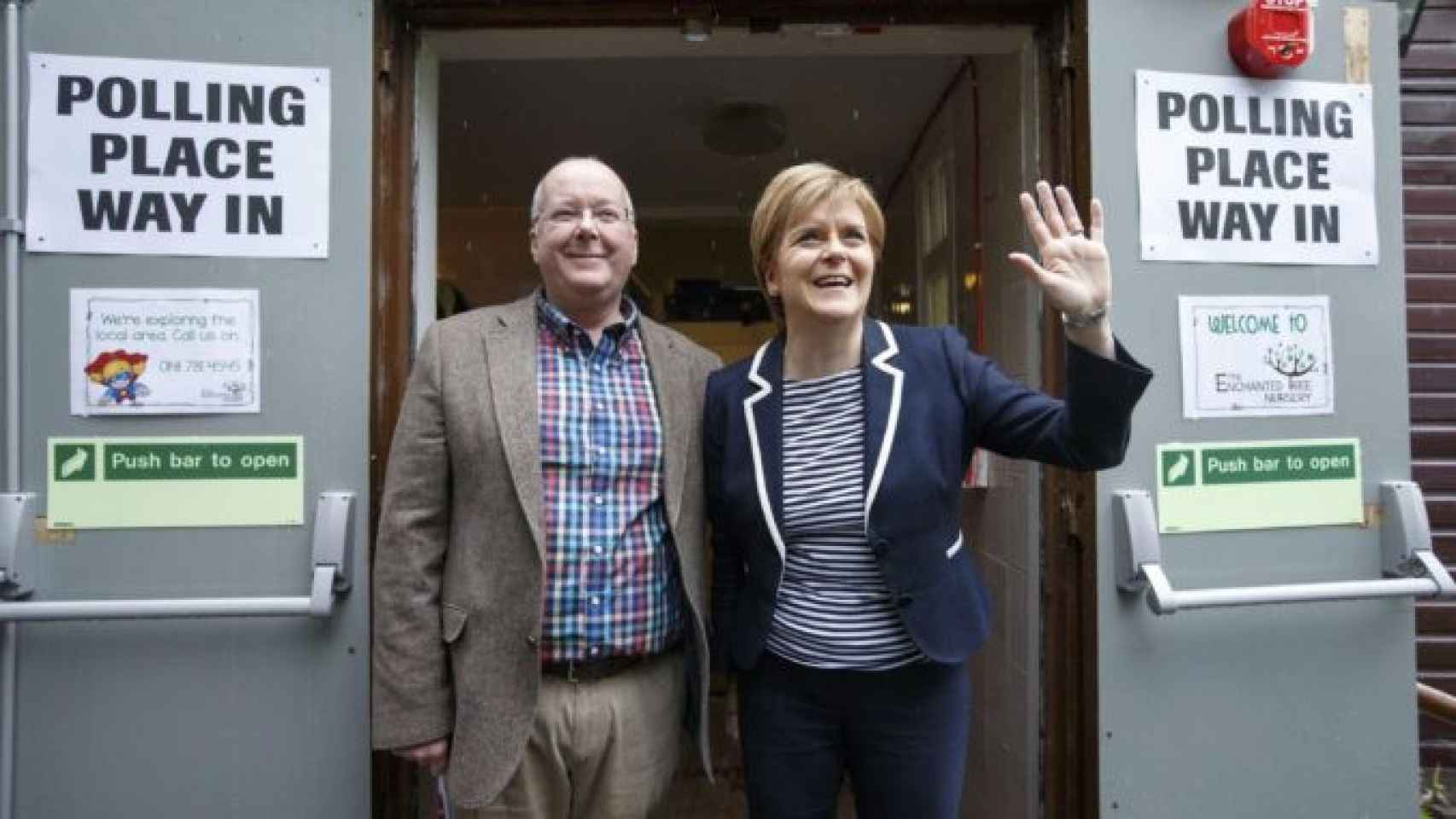 Peter Murrel y Nicola Sturgeon por la financiación del Partido Nacional Escocés
