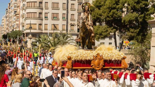 Un momento de la tradicional Semana Santa de Elche.