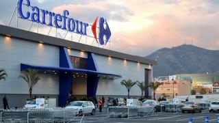Adiós a los zapatos desordenados: el mejor zapatero con espejo de Carrefour solo cuesta 139 €