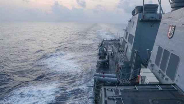 El destructor de misiles guiados USS Milius estadounidense en el mar de China meridional