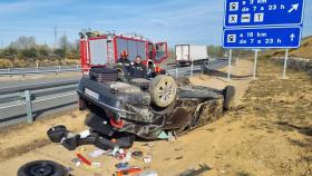 El estado del coche tras el accidente en Valdefresno