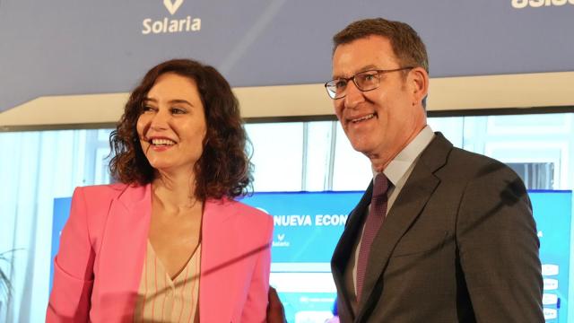 Isabel Díaz Ayuso y Alberto Núñez Feijóo el pasado 10 de abril en un desayuno informativo.