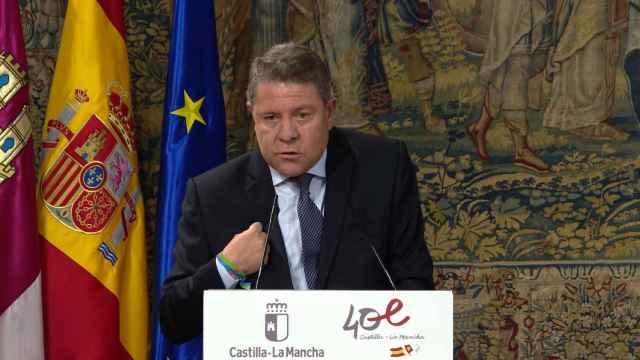 García-Page acusa a TV3 de pasarse el día haciendo anti-España tras el polémico gag de la Virgen del Rocío