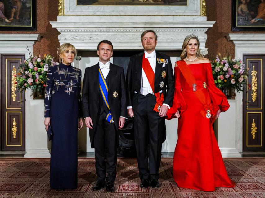 Máxima de Holanda y Birgitte, con 'looks' opuestos.