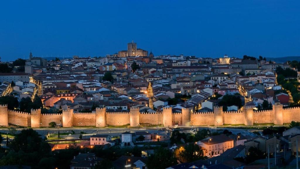 Imagen de la muralla de Ávila.