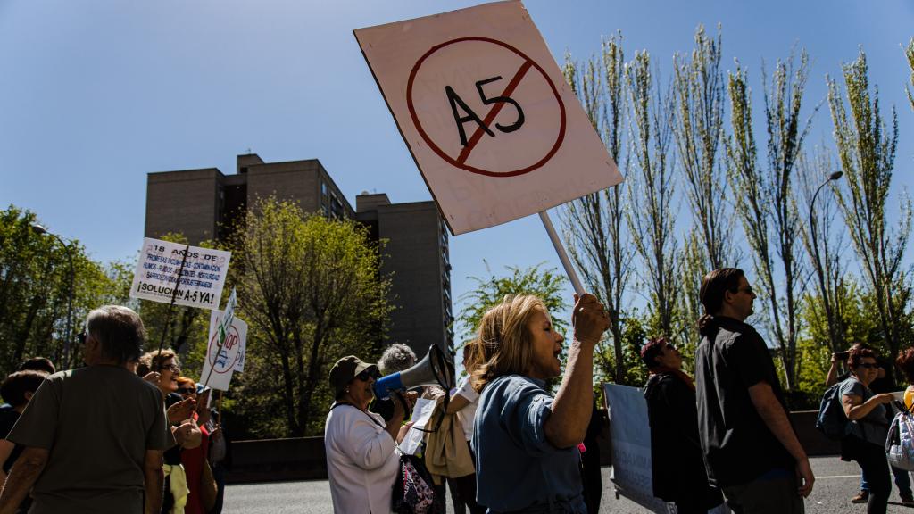 Manifestación en la A-5.