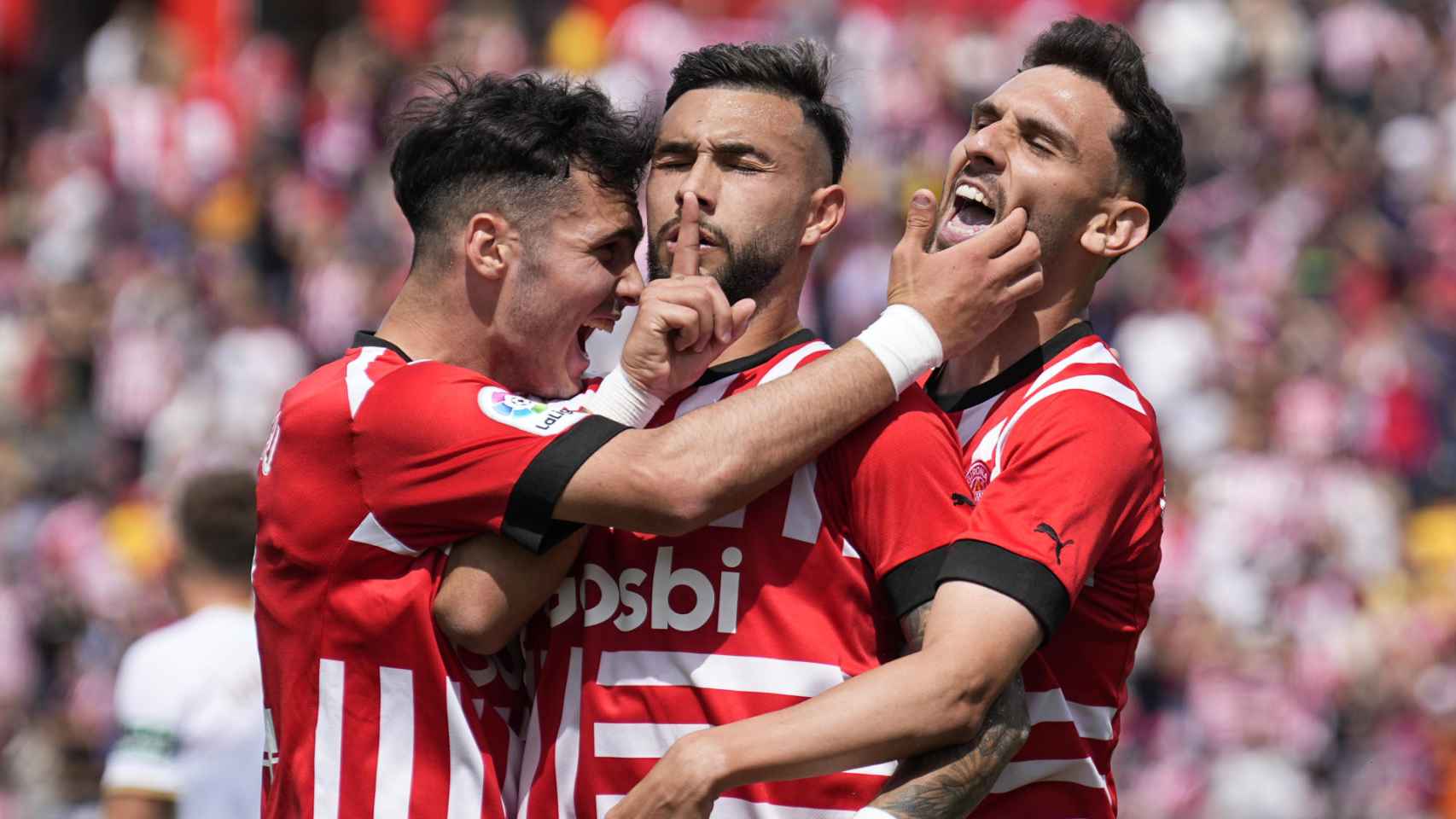 Los jugadores del Girona, celebrando el gol de Taty Castellanos al Elche