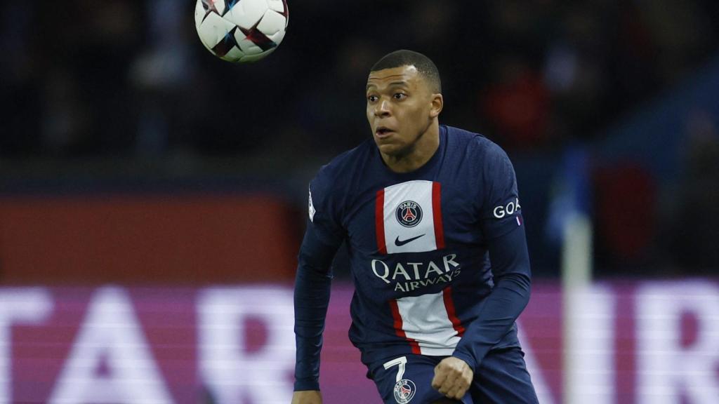 Kylian Mbappé, en un partido del PSG de la temporada 2022/2023