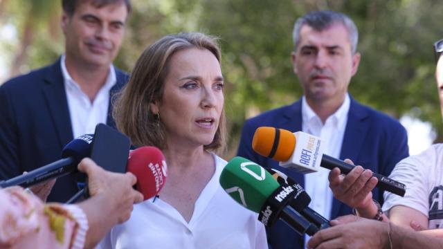 Cuca Gamarra, secretaria general del PP, compareciendo este domingo.