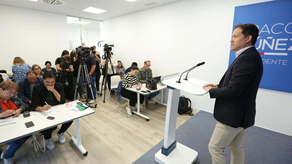 Carlos Velázquez durante la rueda de prensa.
