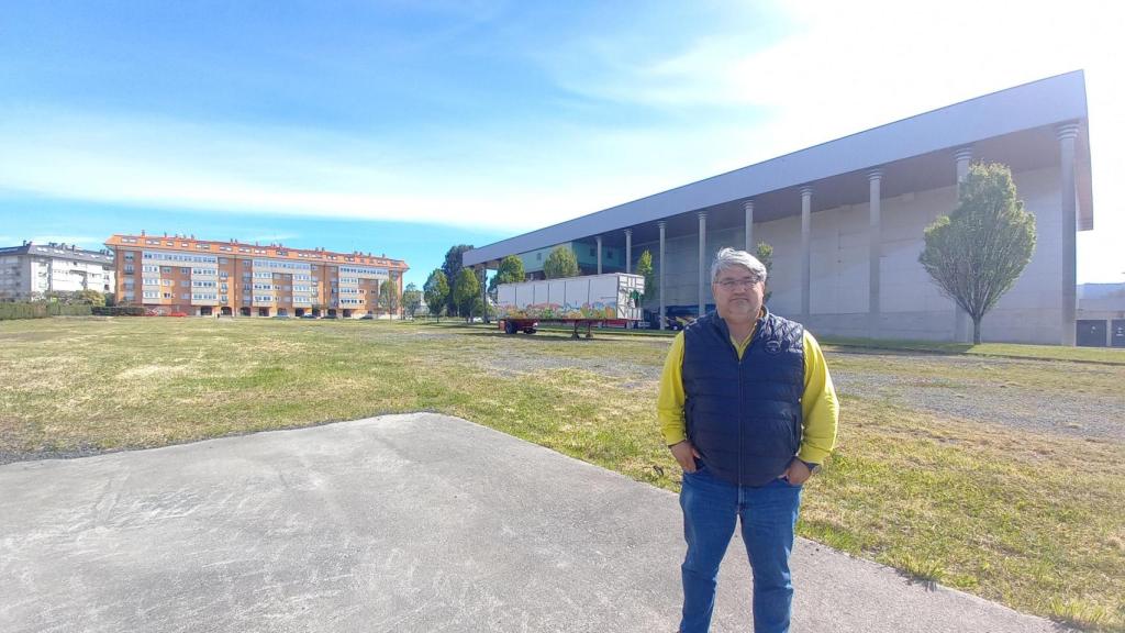 Juan Alberto Rodríguez, miembro de la comisión, en el campo de la fiesta