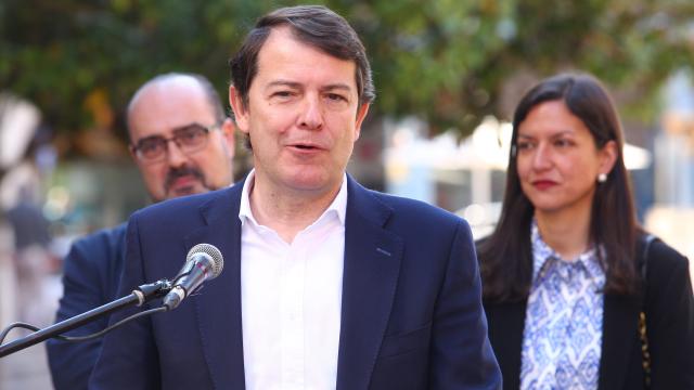 El presidente de la Junta, Alfonso Fernández Mañueco, durante su intervención en Ponferrada este miércoles.